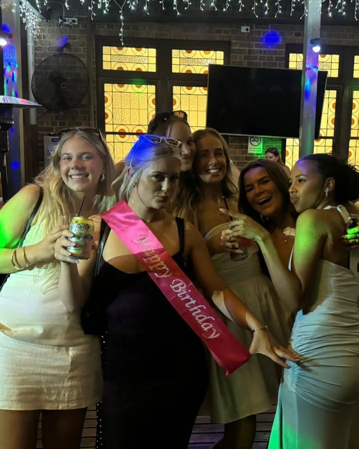 Featured image for “Christmas Eve with DJ Will Oliver & DJ Nic Elwin”