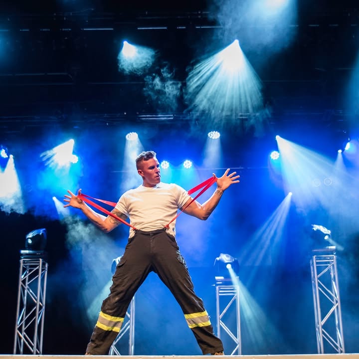 Featured image for “Sydney Hotshots Live at Temora Hotel”