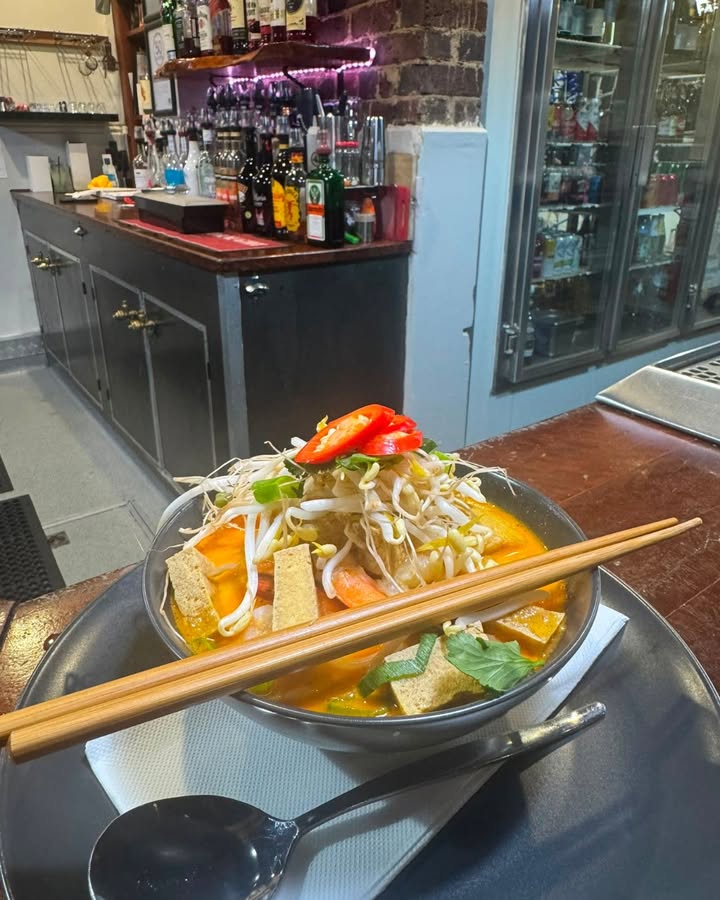 Featured image for “New Prawn Laksa on the Menu at Temora Hotel”
