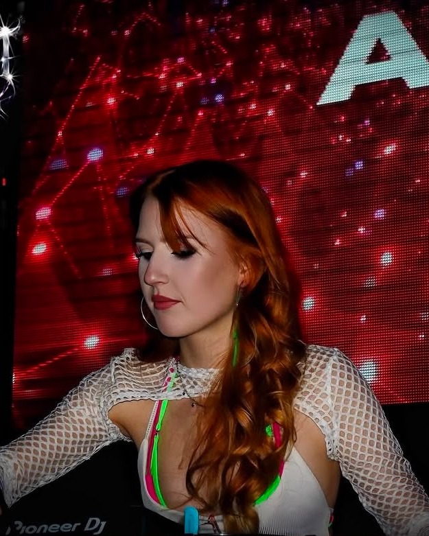 Featured image for “DJ Abbi Live at Temora Hotel – Friday 5 September”